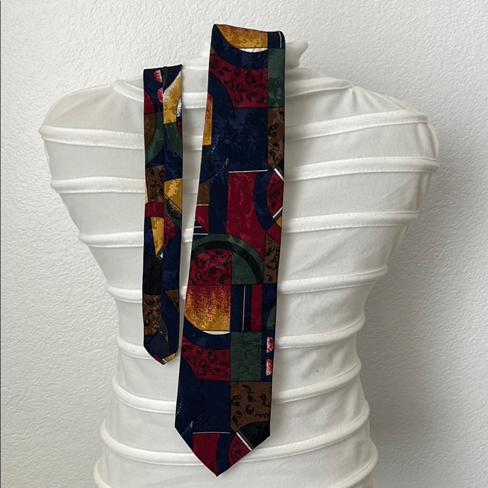 Multicolor Geometric Men's Tie